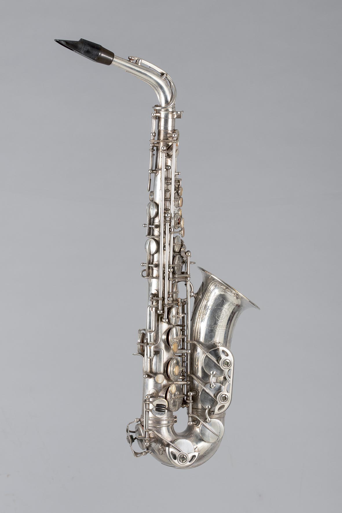 Saxophone alto en métal argenté SELMER