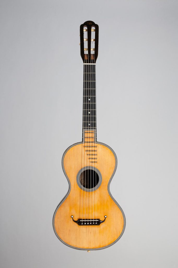 Guitare de René LACOTE