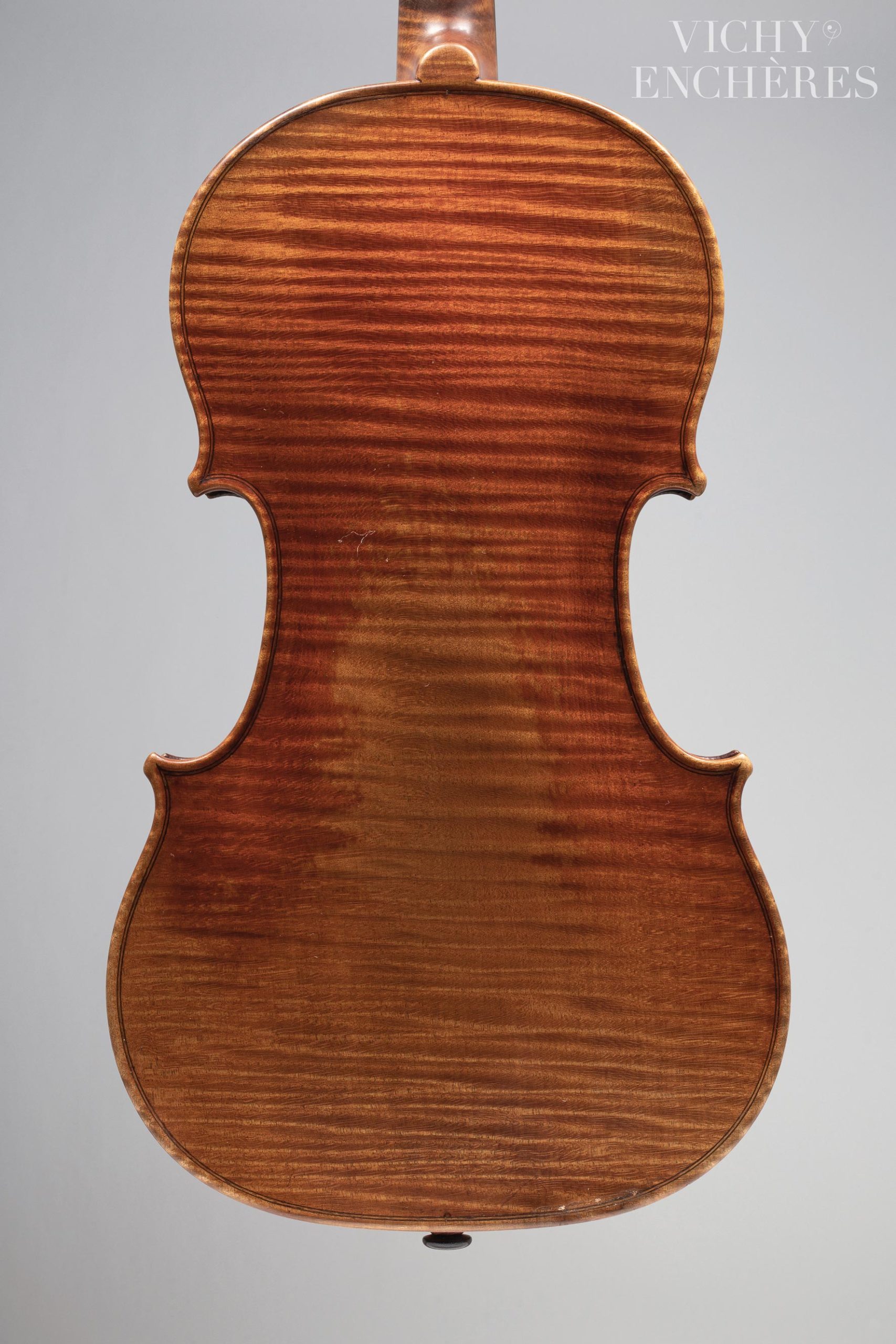 Intéressant violon de Jean Baptiste VUILLAUME