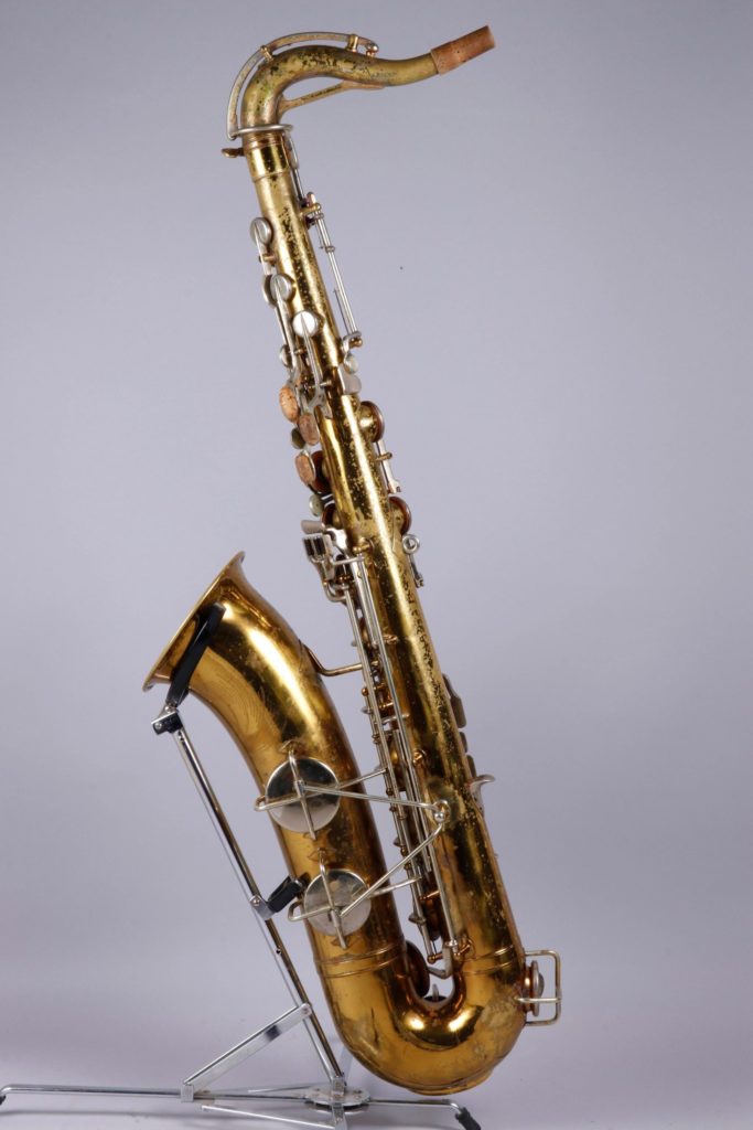 Saxophone ténor en laiton verni, de MARTIN Elkhart