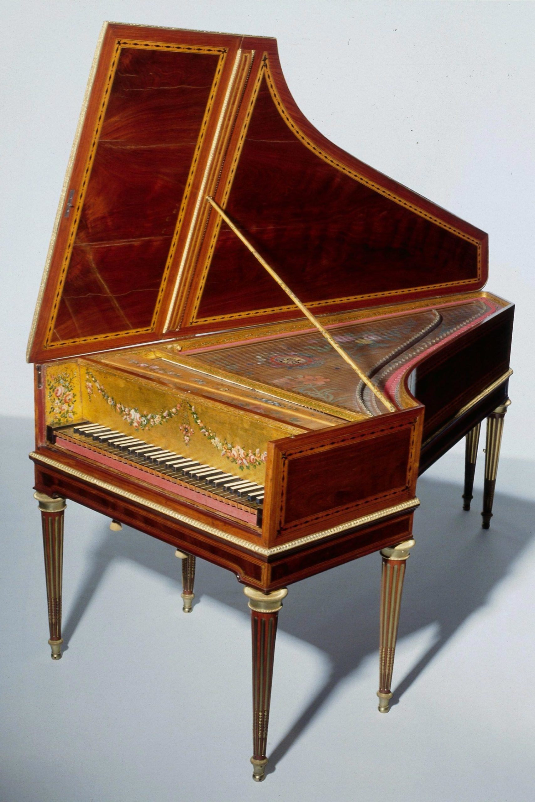 Pascal Taskin, Piano à queue, 1788, Musée de la musique, ©Jean-Marc Anglès