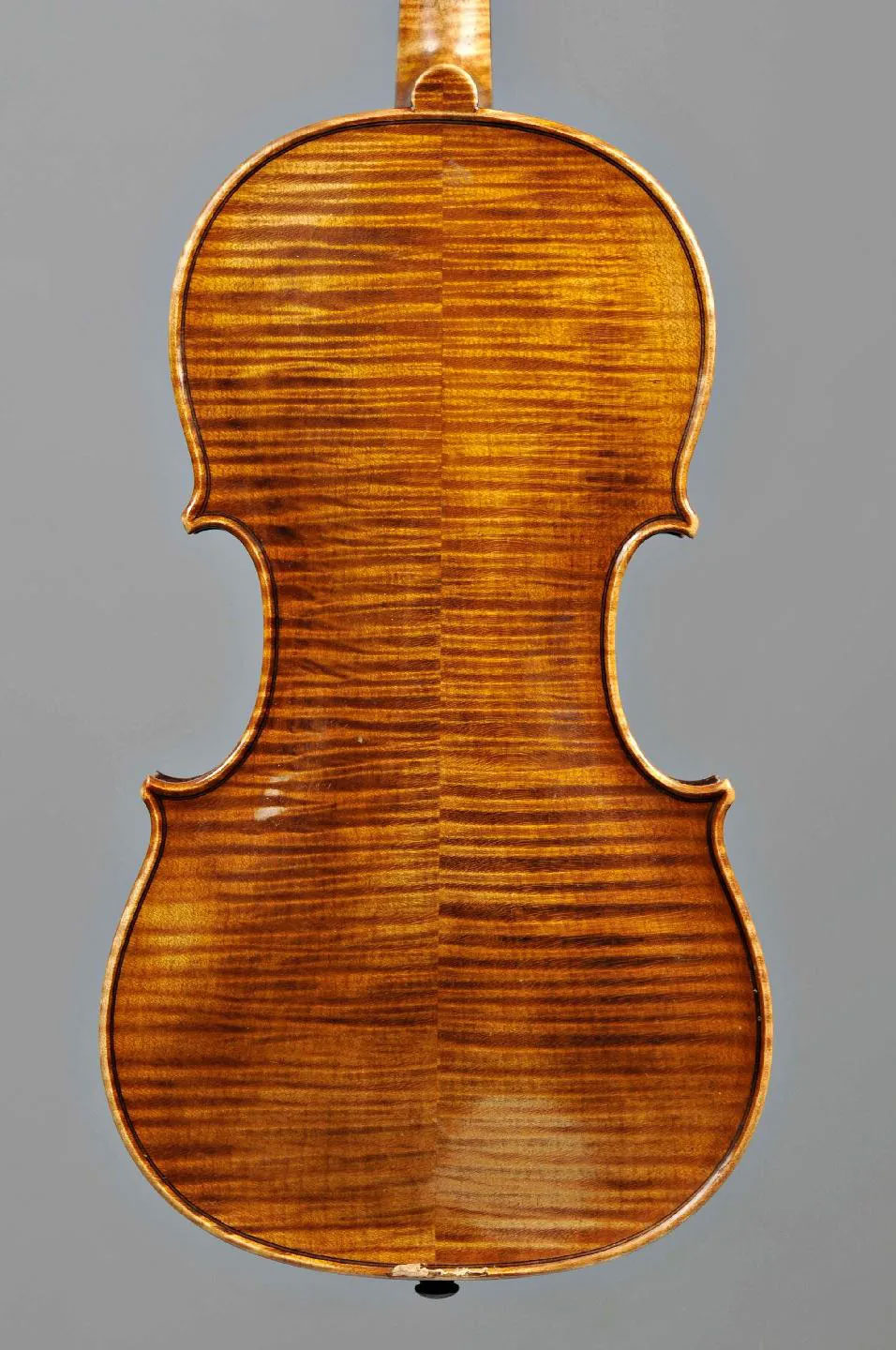 Violon d'Amédée DIEUDONNE, 1934 Instrument mis en vente par Vichy Enchères le 5 décembre 2013 © JH Bayle