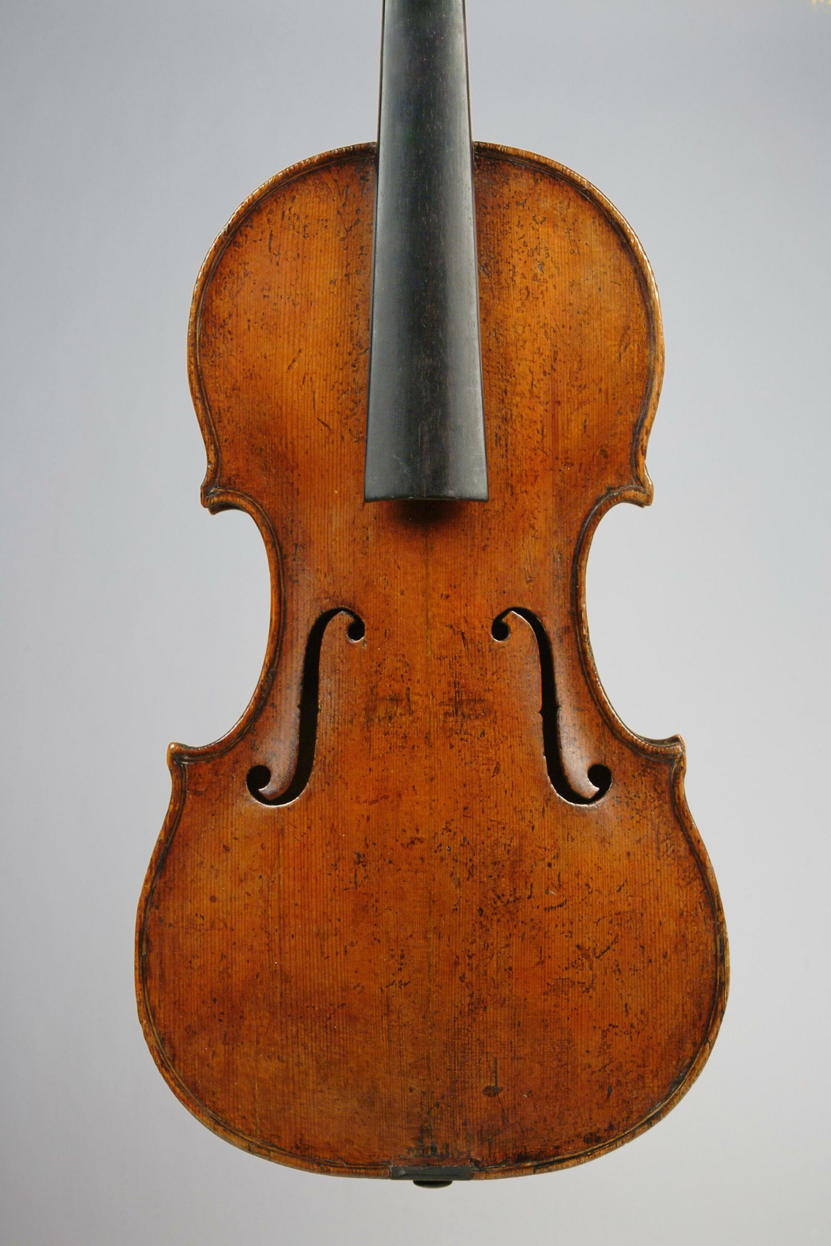 Violon de François LUPOT Instrument mis en vente par Vichy Enchères le 3 juin 2004 © JH Bayle