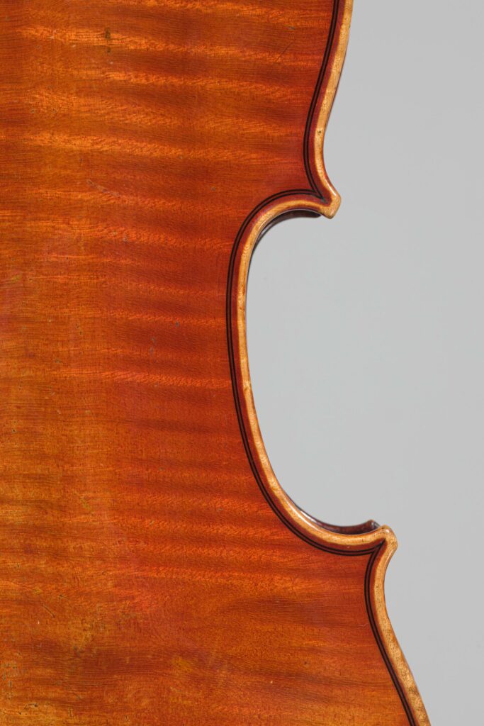 Violon de Charles François GAND dit "GAND" Père Instrument mis en vente par Vichy Enchères le 1 juin 2023 © C. Darbelet