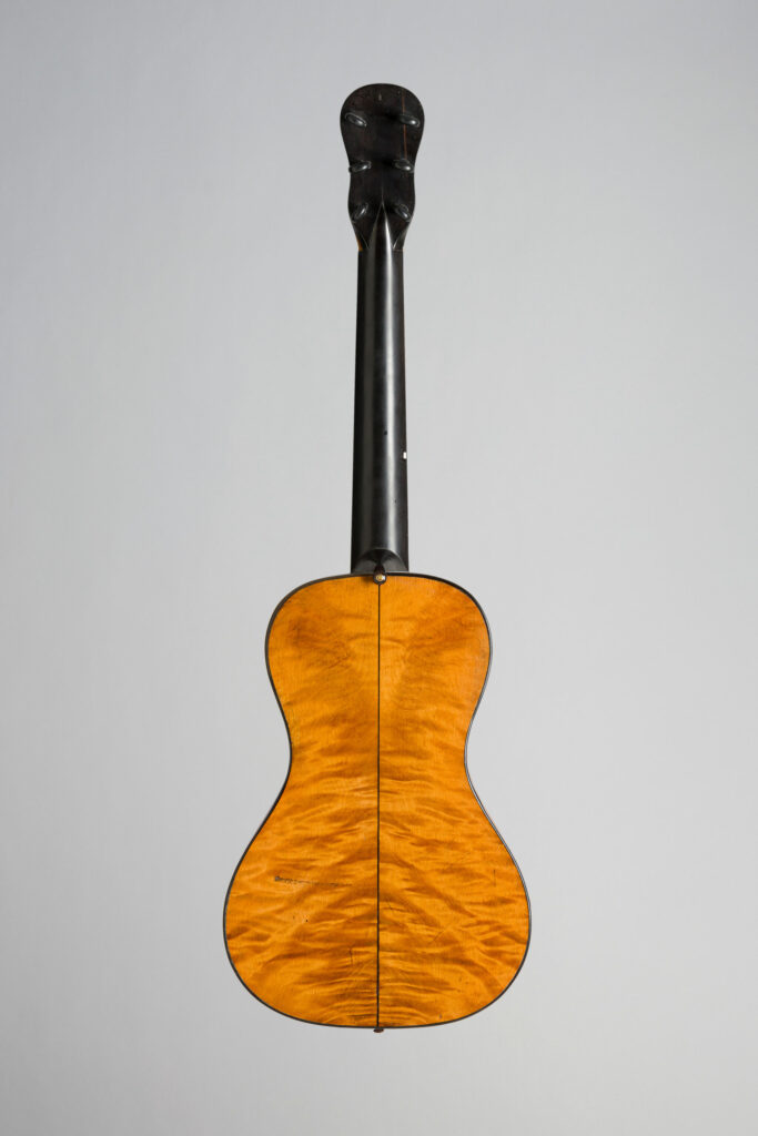 Guitare Vieux Paris attribuée à Louis PONS