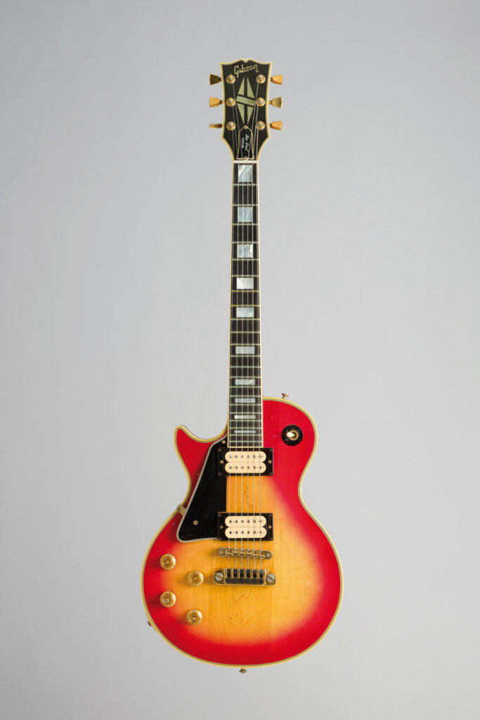 Guitare électrique Solidbody GIBSON Les Paul Custom Lefty, made in USA, finition Cherry Sunburst et Goldhardware, de 1978