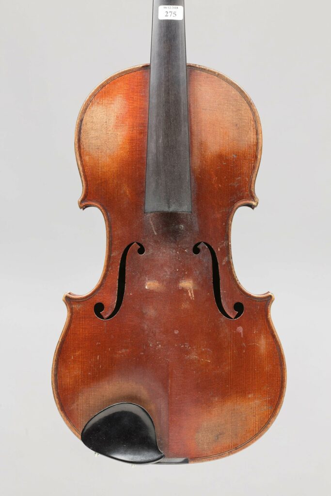 Violon de Pierre SILVESTRE, 1857 Instrument mis en vente par Vichy Enchères le 6 décembre 2018 © C. Darbelet