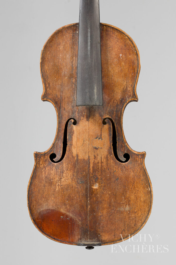 Violon de Gioffredo CAPPA Instrument mis en vente par Vichy Enchères le 5 décembre 2024 © C. Darbelet