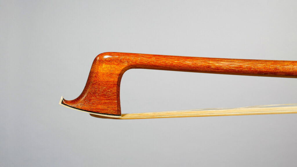 Bel archet de violon de Christophe SCHAEFFER Instrument mis en vente par Vichy Enchères le 5 décembre 2018 © C. Darbelet