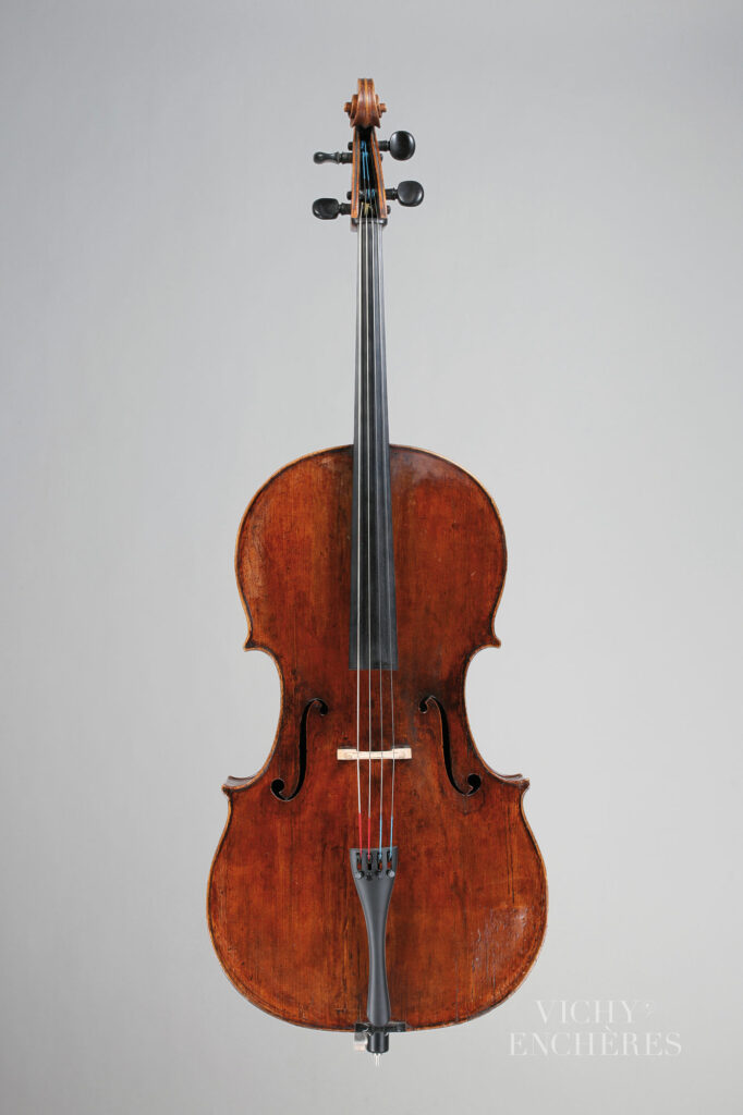 Violoncelle de Alessandro GAGLIANO Instrument mis en vente par Vichy Enchères le 5 juin 2025 © C. Darbelet