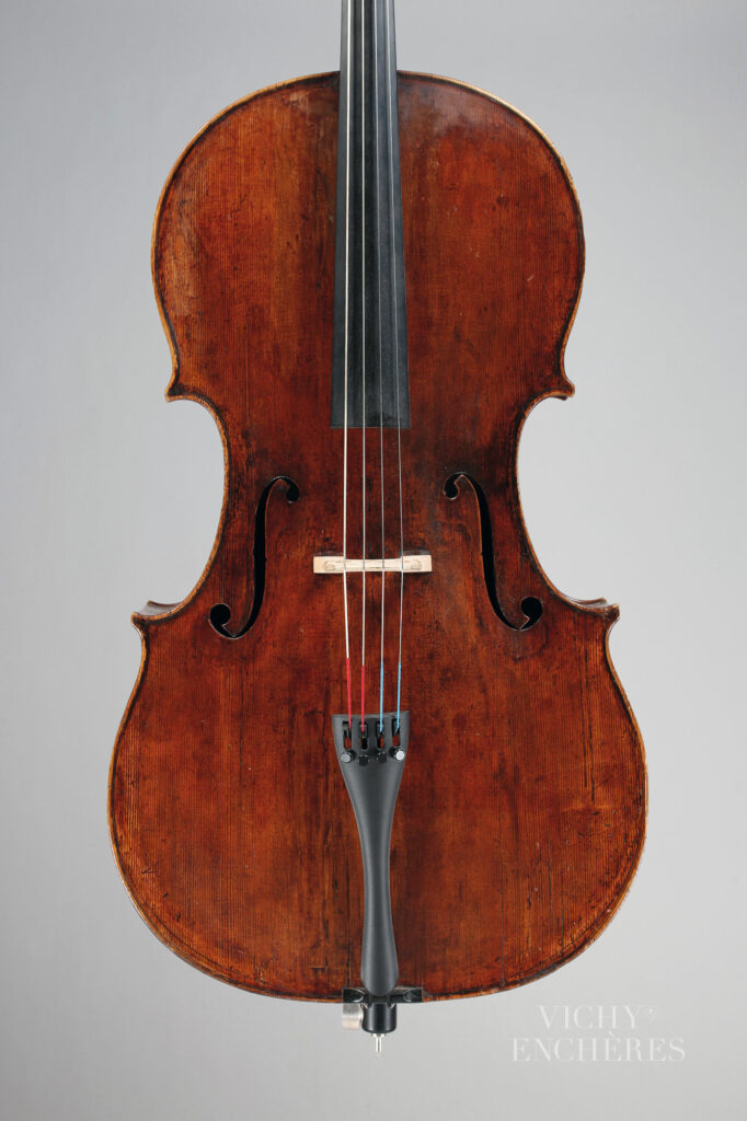 Violoncelle de Alessandro GAGLIANO Instrument mis en vente par Vichy Enchères le 5 juin 2025 © C. Darbelet