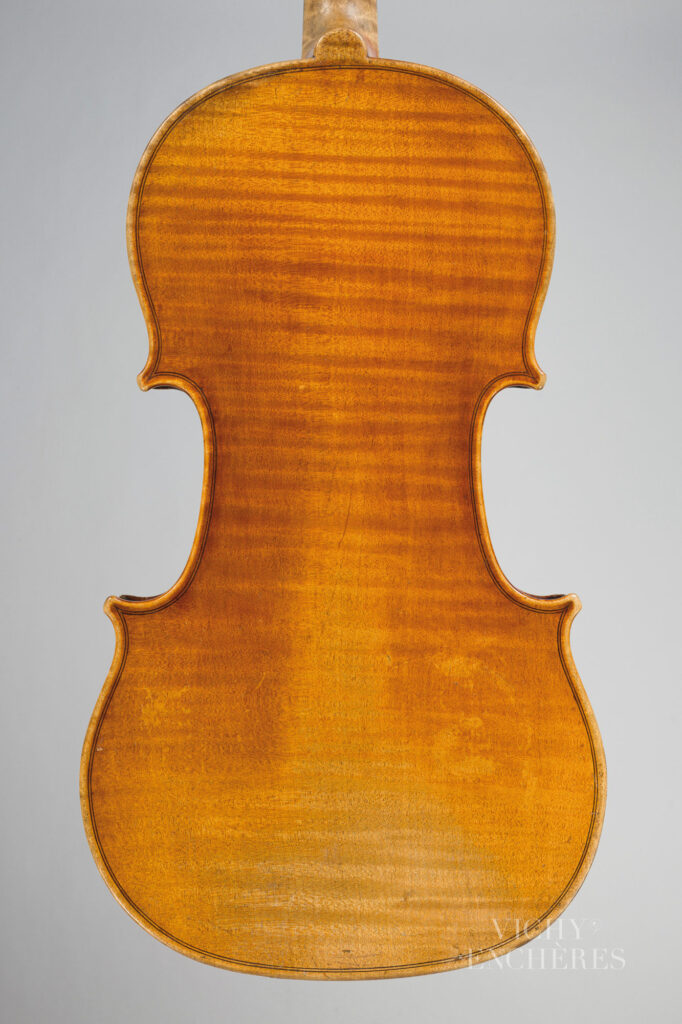 Violon de Charles JACQUOT Instrument mis en vente par Vichy Enchères le 5 juin 2025 © C. Darbelet