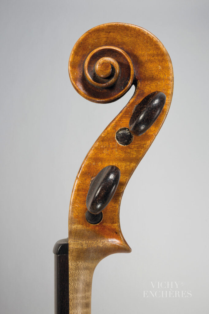 Violon de Charles JACQUOT Instrument mis en vente par Vichy Enchères le 5 juin 2025 © C. Darbelet