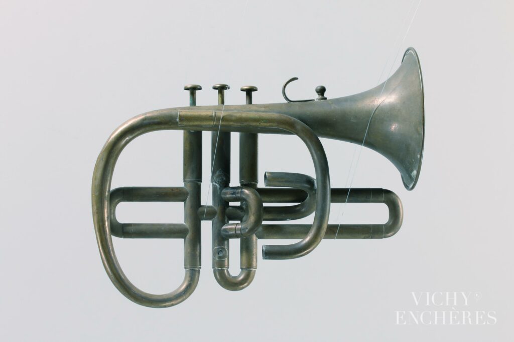 Cornet en laiton à trois pistons Stoetzel.