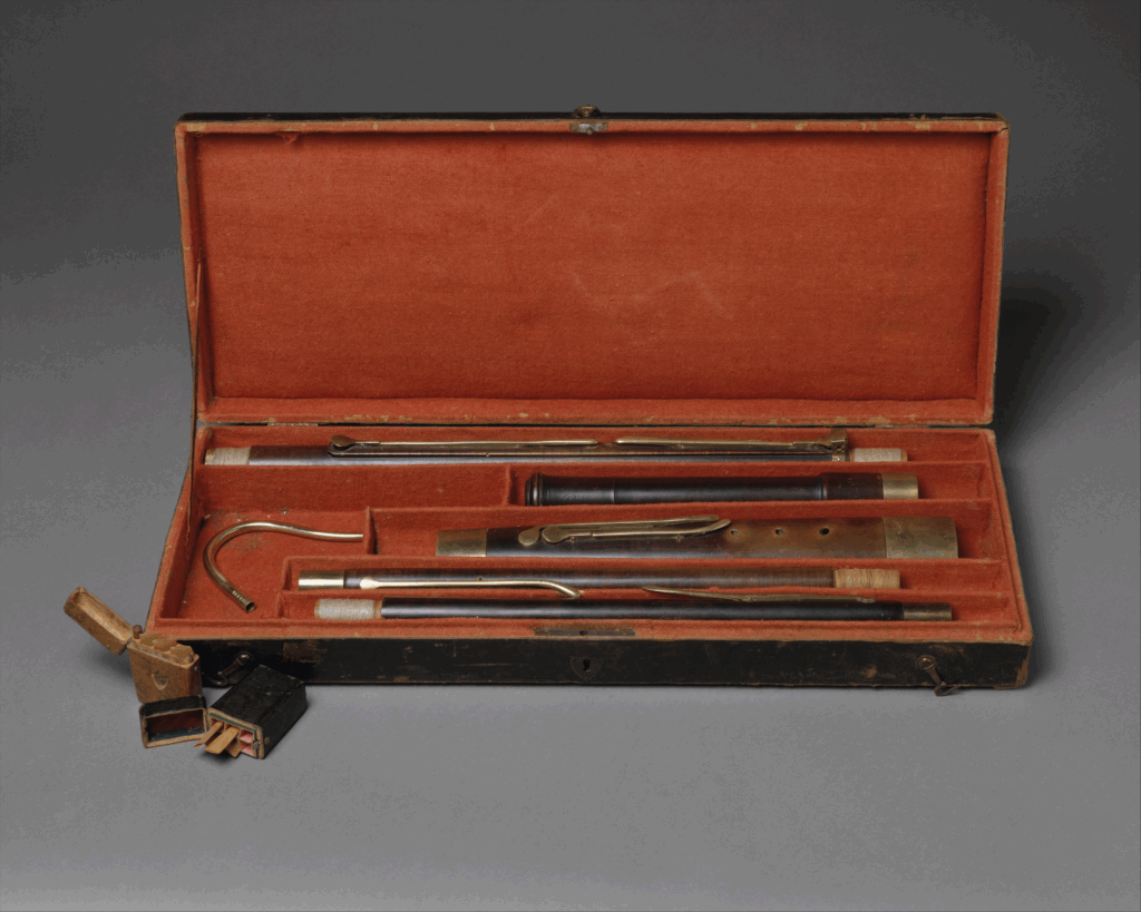 Dominique Anthony Porthaux, basson - c.1790-1800 - Metropolitan Museum of New-York.