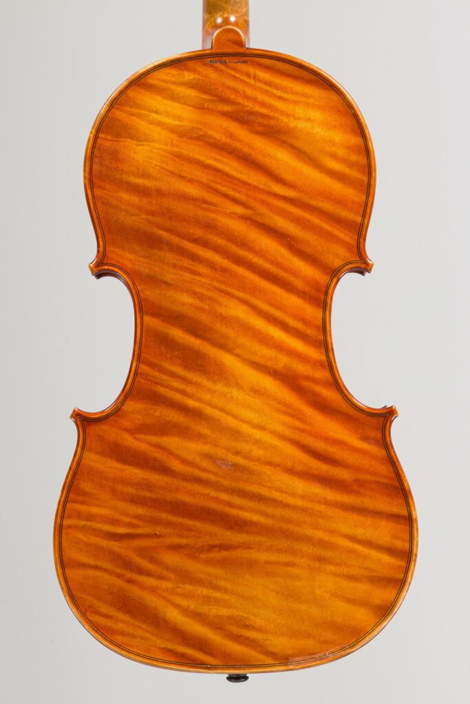 Violon de Gustave VILLAUME, fait en 1926. Fonds d'atelier de Gustave VILLAUME. Instrument mis en vente par Vichy Enchères le 3 décembre 2025. © Vichy Enchères/C. Darbelet