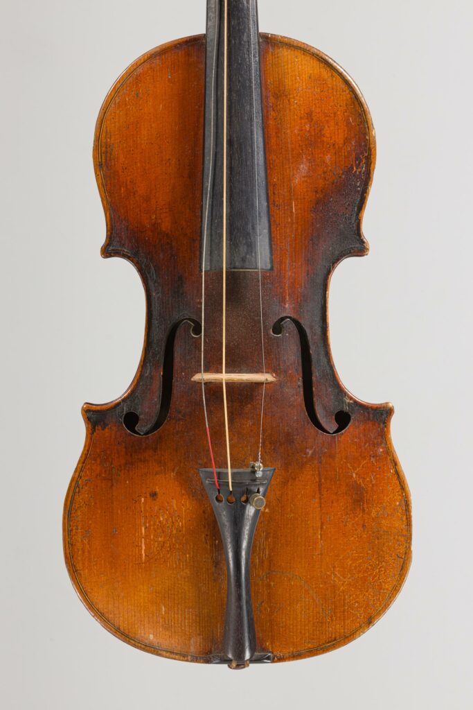 Premier violon de Gustave VILLAUME, fait en 1911.