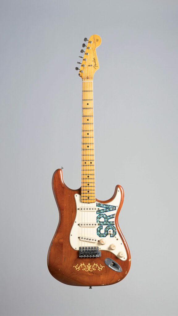 No. 15 2007 FENDER CUSTOM SHOP Lenny Tribute Masterbuilt Stratocaster SRV Signature