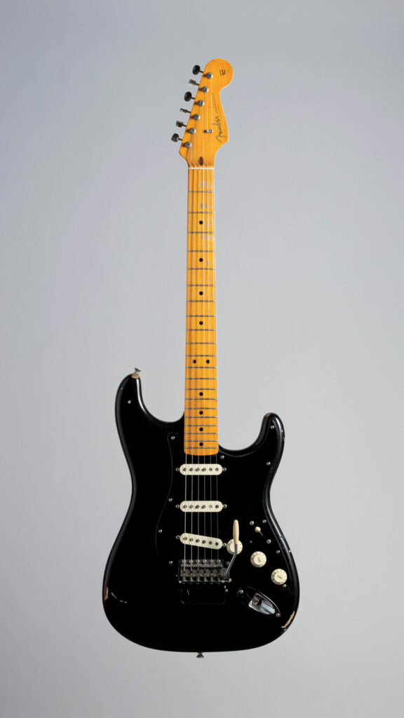 No. 16 2008 FENDER CUSTOM SHOP "The Black Strat" David Gilmour Signature