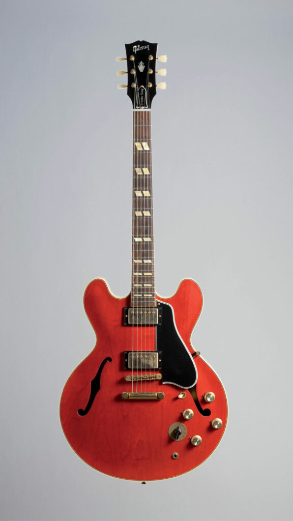 No. 31 2017 GIBSON CUSTOM SHOP '60 ES-345 VOS limited edition Freddy King signature