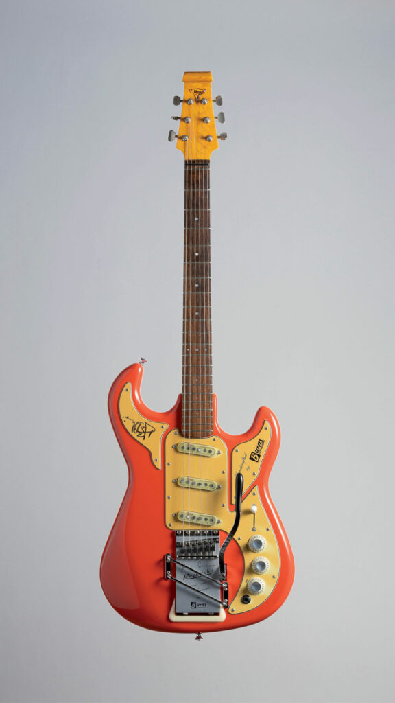 No. 40 1996 BURNS Hank Marvin Legend signed by Hank Marvin