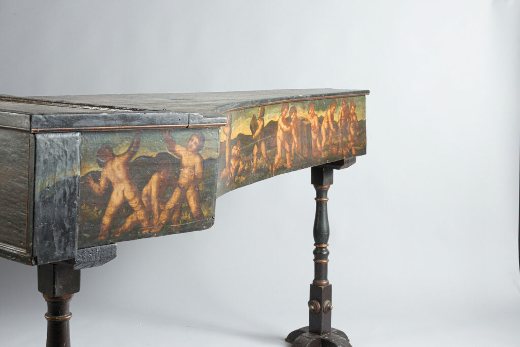 Clavecin italien probablement de Francesco FABBRI, Rome vers 1630 Instrument mis en vente par Vichy Enchères le 2 mai 2026 © Vichy Enchères/ Photo C. Darbelet