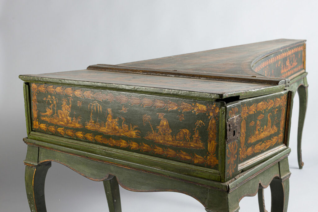 Clavecin Italien anonyme, fin XVIe Instrument mis en vente par Vichy Enchères le 2 mai 2026 © Vichy Enchères/ Photo C. Darbelet