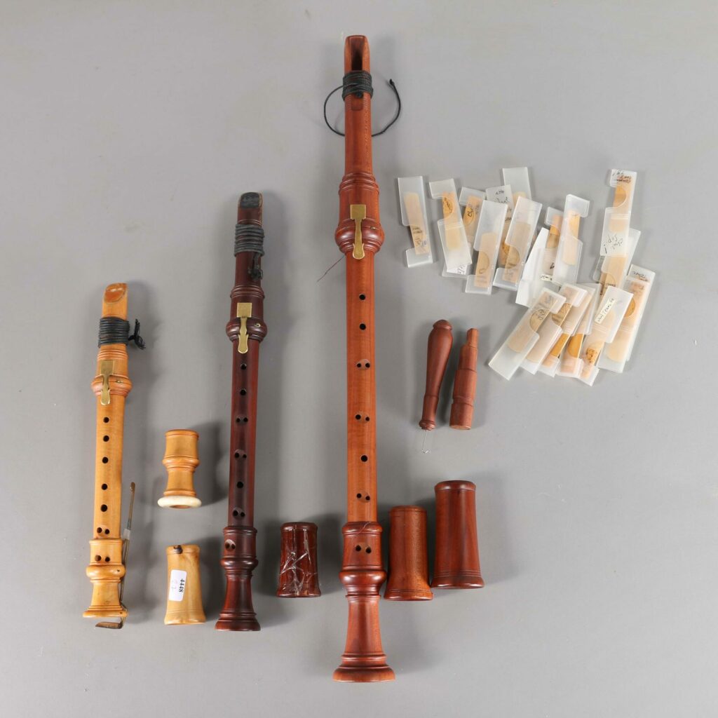Ensemble de trois chalumeaux de Andreas SCHONI Instruments provenant de la collection de Jean-Claude Veilhan Instruments mis en vente par Vichy Enchères le 7 novembre 2026 © Vichy Enchères