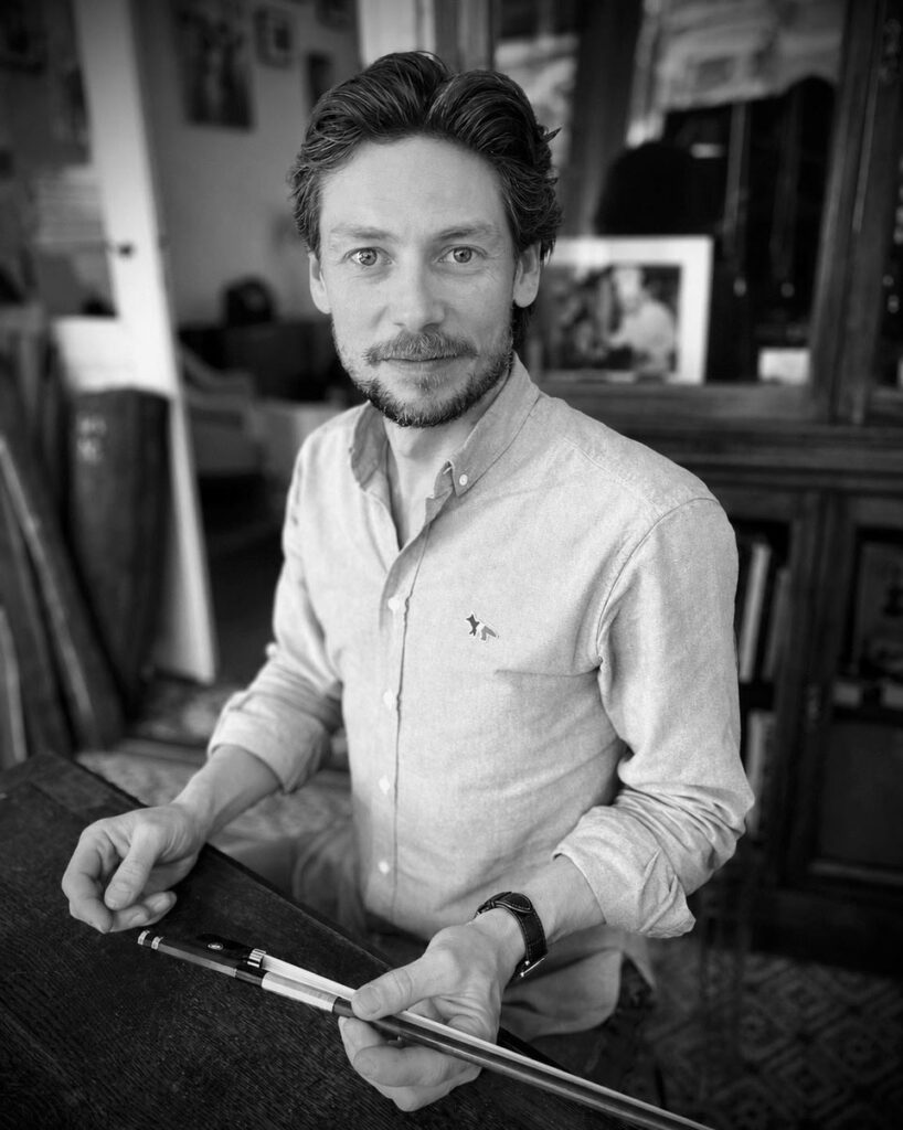 Bernard Victor